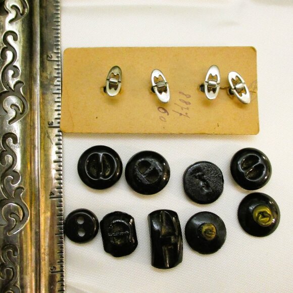 ANTIQUE Black Glass Buttons: FRENCH JET Edwardian Art Deco Sewing Craft - Picture 8 of 11